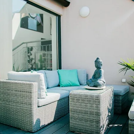 アパート Mi - Old Town Heart-terrace&castle View ブラチスラヴァ